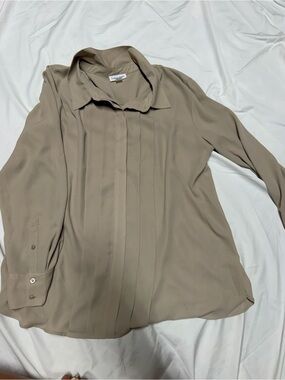 Calvin Klein Beige Pleated Front Long-Sleeve Dress Shirt